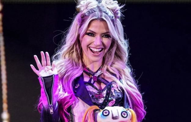 Alexa Bliss se burla de Becky Lynch tras lo sucedido en WWE RAW
