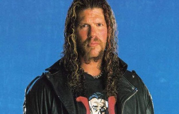 Raven critíca a Vince McMahon por la falta de empuje