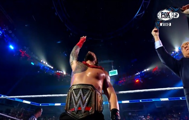 Roman Reigns campeón indiscutible