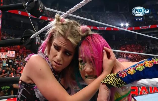 Alexa Bliss & Asuka WWE RAW