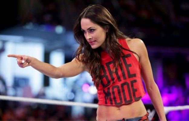 Brie Bella asegura que fue discriminada por WWE en WrestleMania