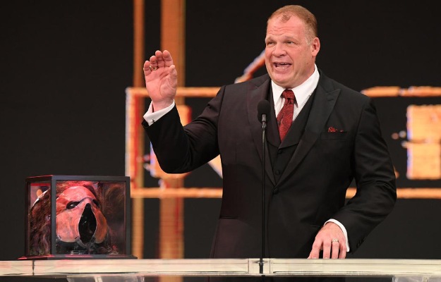 Kane revela si volverá a luchar en WWE