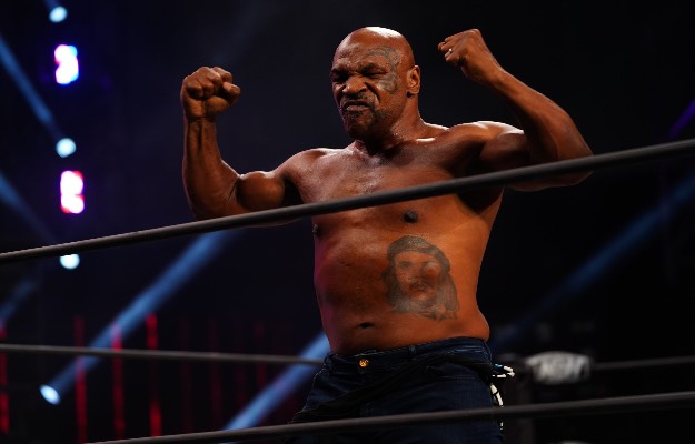 Mike Tyson regresará a All Elite Wrestling
