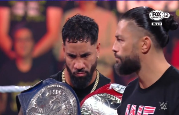 Roman Reigns & Jey Uso WWE RAW
