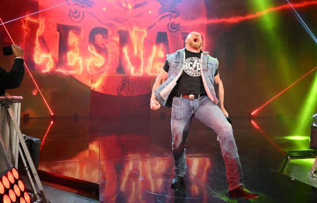 WWE Hall of Fammer critica el regreso de Brock Lesnar a RAW