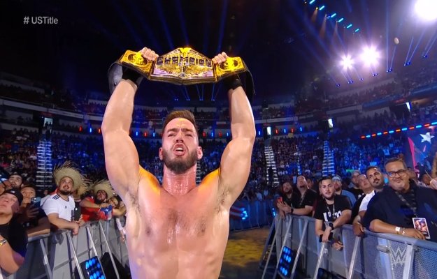 Austin Theory sobrevive con su título en WWE Backlash