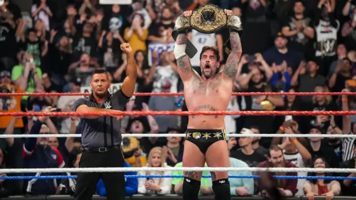 CM Punk campeón