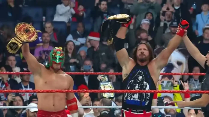 AJ Styles y Dragon Lee derrota Je'von Evans y Leon Slatter en Saturday Night's Main Event AJ Styles y Dragon Lee derrota Je'von Evans y Leon Slatter en Saturday Night's Main Event