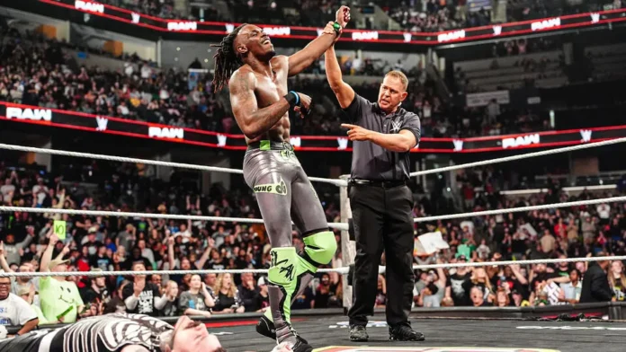 Resultados WWE RAW 16 febrero