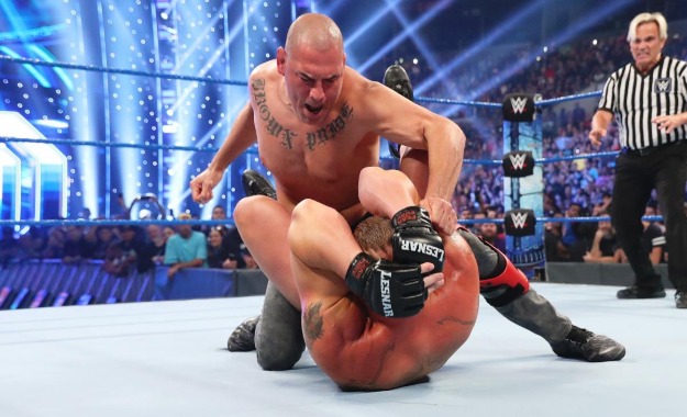 5 cosas que podrían pasar esta noche en WWE SmackDown