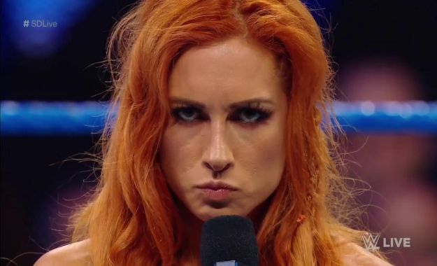 Becky Lynch responde brutalmente a Ronda Rousey y Nia Jax