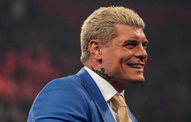 Booker T quiere que Cody Rhodes derrote a Roman Reigns