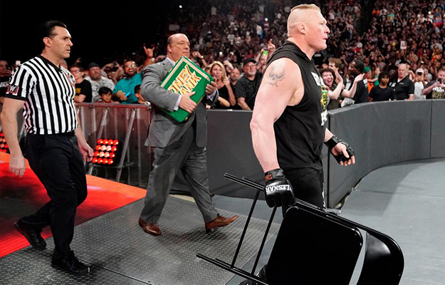 Brock Lesnar canjea su maletín en Super ShowDown
