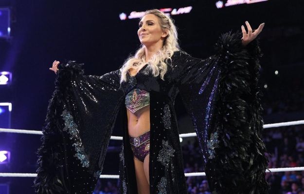 Charlotte Flair regresa a la publicidad de WWE y volvería pronto al ring