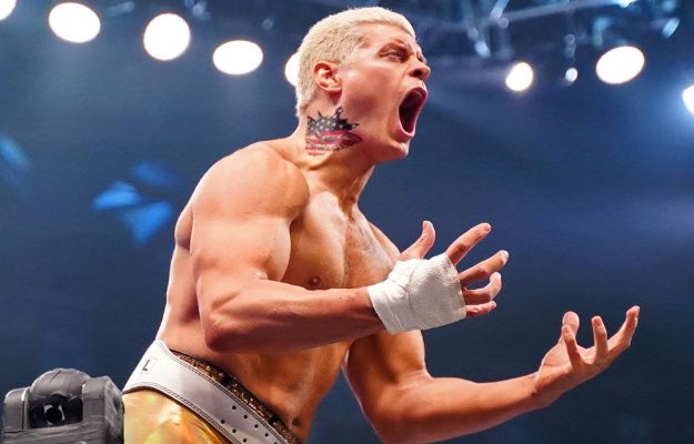 WWE dio pistas sobre Cody Rhodes en Raw