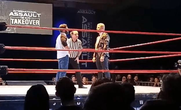 Cody y Joey Ryan tienen un Staring Contest por el IWGP US Championship