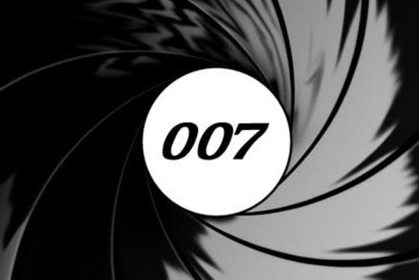 Dwayne Johnson podría ser el nuevo James Bond