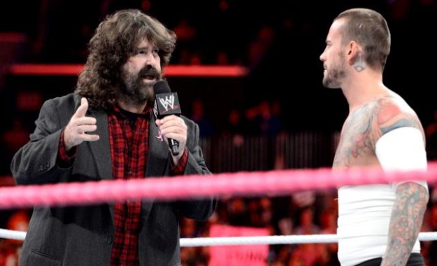 Mick Foley espera que CM Punk tenga un combate más en WWE