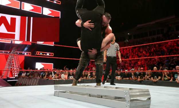 Cobertura y los resultados de WWE RAW de 11 de junio