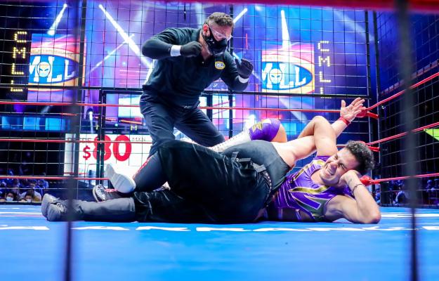 Resultados Sin Salida CMLL: Dulce Gardenia rapó a Disturbio