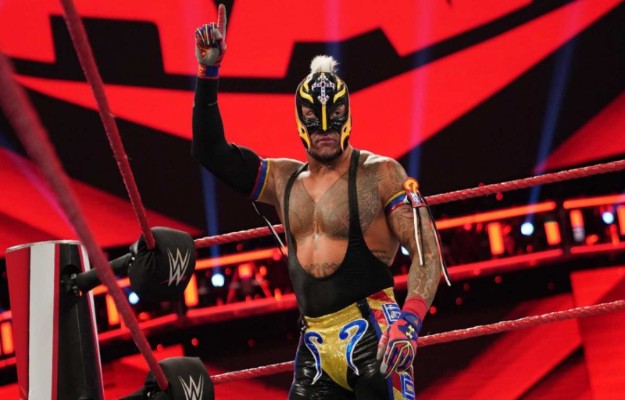 Rey Mysterio expresa sus sentimientos tras ser la portada de WWE 2K22