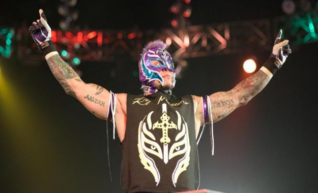 Rey Mysterio regala el WWE USA Championship a Samoa Joe. ¿Qué pasará ahora?