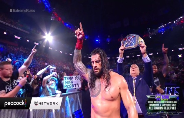 Roman Reigns retiene el título Universal en WWE Extreme Rules