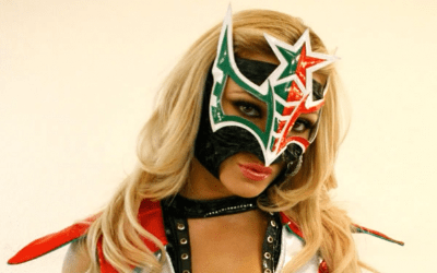 Sexy Star lesionó a Rosemary en Triplemania