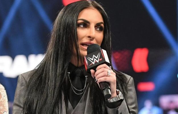 Sonya Deville dice que Vince McMahon la ve como una nueva Stephanie
