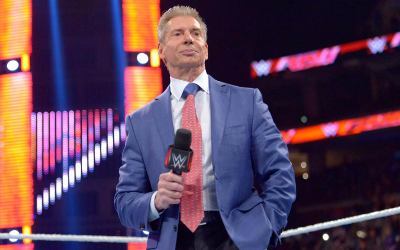 Motivo del regreso de Vince McMahon a WWE