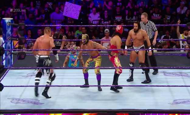 WWE 205 Live 21 de Agosto (Cobertura y resultados en directo)