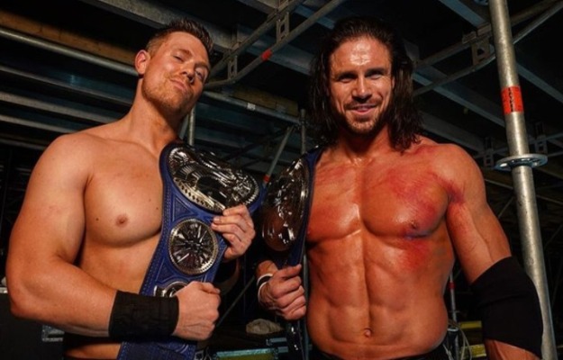 WWE Elimination Chamber: Los títulos Tag Team serán defendidos