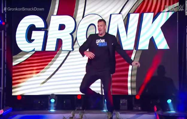 WWE Noticias Becky Lynch critica el baile de Rob Gronkowski