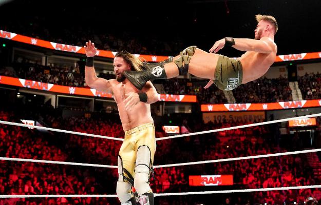 Ambigüedad Destilar local WWE RAW en vivo 2 de Enero del 2023 - Cobertura y Resultados