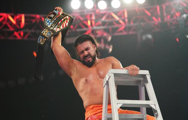 WWE RAW: Andrade venció a Rey Mysterio para retener el campeonato de USA