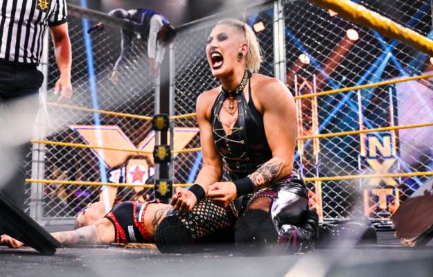 WWE anuncia las lesiones de Rhea Ripley, Mercedes Martínez y Velveteen Dream