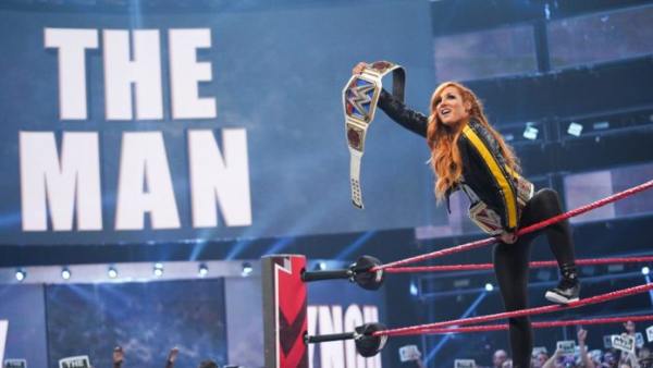 WWE registra "The Man" para el regreso de Becky Lynch