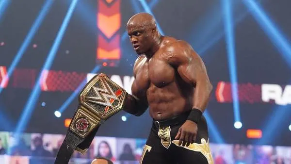 ¿Cuánto cobra el campeón de WWE Bobby Lashley?