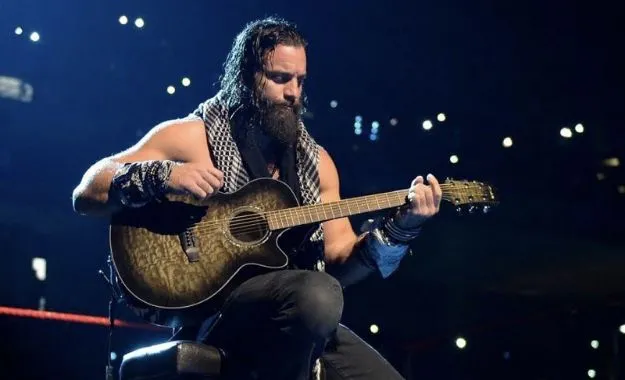 ¿Por qué Elias es un top babyface ahora en WWE RAW?