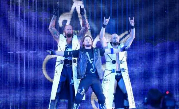 ¿Posible nueva reunión del Bullet Club en WWE RAW?