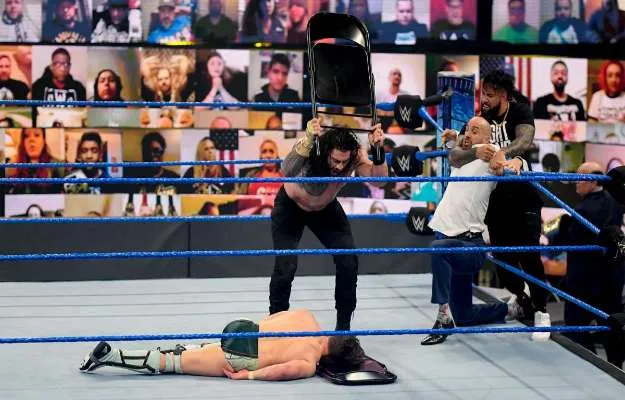 070_SD_04302021PM_23251--7b02f7dc138127f5c6124298137a304e La nueva imagen del campeón en WWE SmackDown
