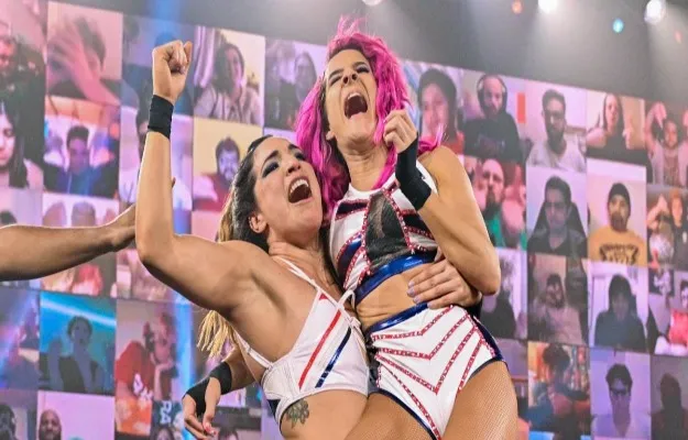 RAQUEL GONZALEZ DAKOTA KAI BETH PHOENIX DAKOTA KAI RAQUEL GONZALEZ