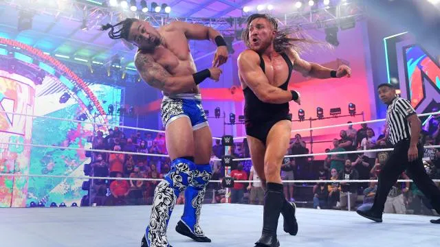 20211109_NXT_HayesDunne--522659320118ca8597a155d5c3285603 Audiencia WWE NXT (9 de noviembre)