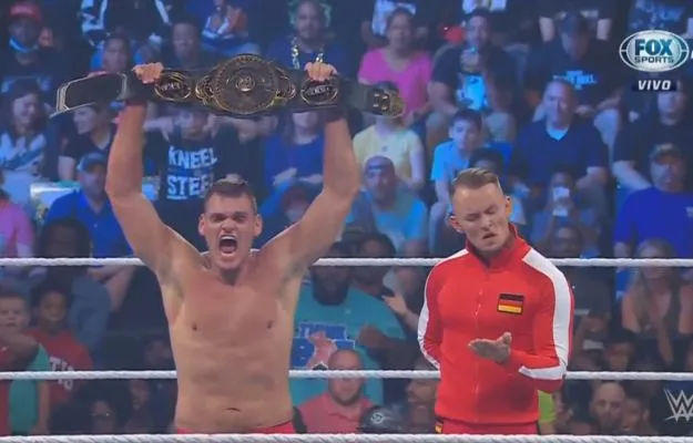 Gunther nuevo Campeón Intercontinental en SmackDown Gunther nuevo Campeón Intercontinental en SmackDown