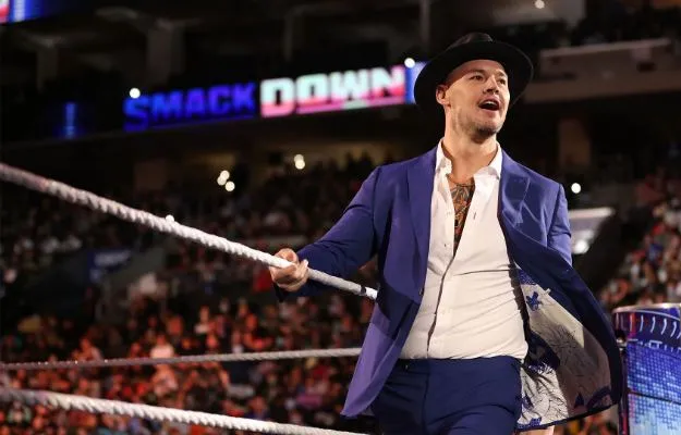 Happy Corbin revela por qué debe ser él quien destrone a Roman Reigns Happy Corbin revela por qué debe ser él quien destrone a Roman Reigns