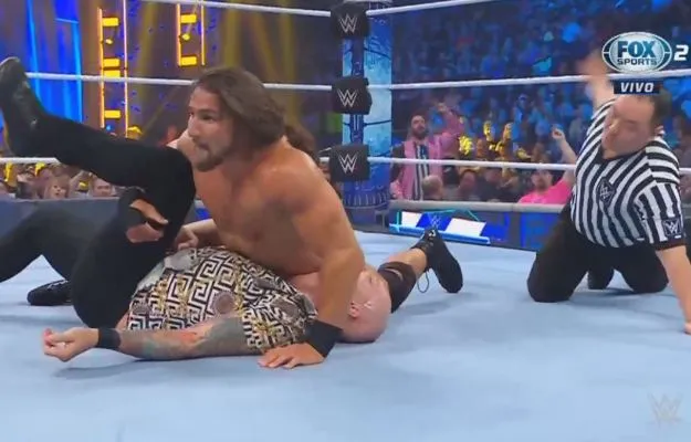 Happy Corbin y Madcap Moss ponen fin a su rivalidad en SmackDown Happy Corbin y Madcap Moss ponen fin a su rivalidad en SmackDown