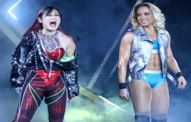 Io Shirai & Zoey Stark