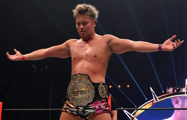 Kazuchika Okada Reacción de Hangman Page al debut de Okada