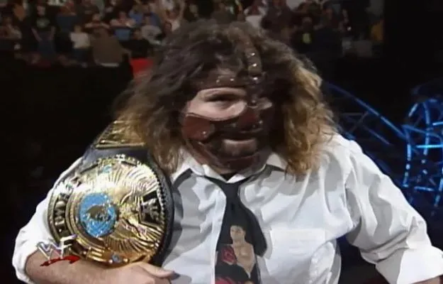 Mankind Mick Foley recuerda una anécdota como Mankind