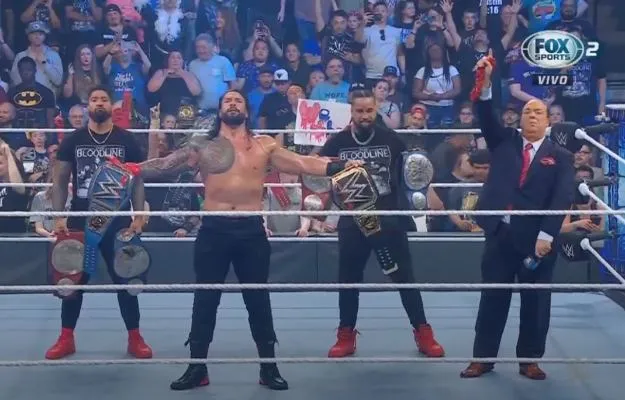Roman Reigns retiene sus Campeonatos en WWE SmackDown